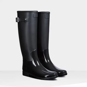 HUNTER Refined Slim Fit Gloss Duo Boots SIZE 9